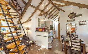 Apartment Romansa
